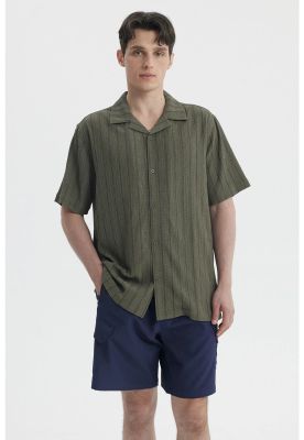 Imagen 1 del producto Camisa Hombre Slim Cuello Camisero Verde Militar