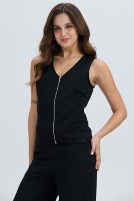 Imagen 2 del producto Polera Mujer Cierre Delantero Negro