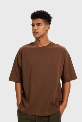 Imagen 2 del producto Polera Hombre Oversize Chocolate