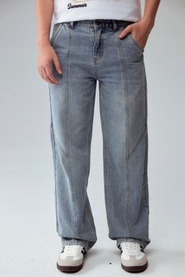 Jeans Niño Calce Recto Cortes Azul