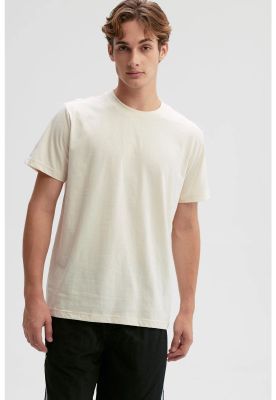 Polera Hombre Long Fit Básica Crema