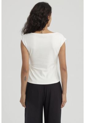 Imagen 2 del producto Polera Mujer Con Bote Escote Cruz Crudo