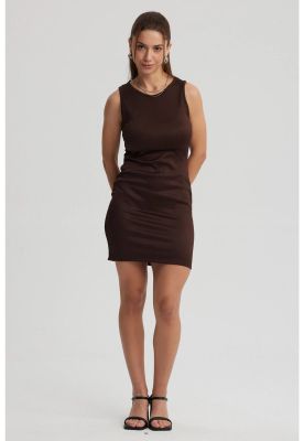 Vestido Mujer Abertura Espalda Café Oscuro