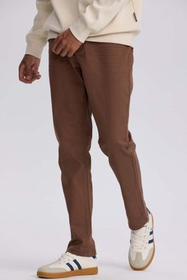 Imagen 2 del producto Jeans Hombre Slim Color Cafe