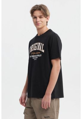 Imagen 2 del producto Polera Hombre College Print Negro