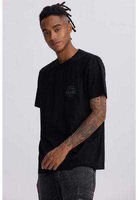 Imagen 2 del producto Polera Hombre Bolsillo Contraste Negro