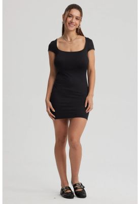 Vestido Mujer Escote Cuadrado Negro