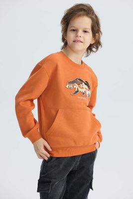 Polerón Niño Cerrado Con Relieve Naranjo