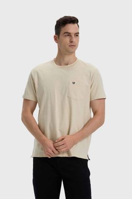 Polera Hombre Con Bolsillo Beige