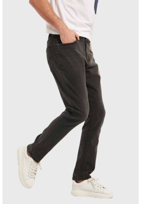 Imagen 2 del producto Jeans Hombre Slim Negro - lll