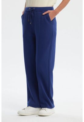 Imagen 2 del producto Pantalón Buzo Mujer Calce Recto Azul Oscuro