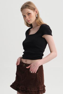 Imagen 2 del producto Polera Mujer Recogido Cropped Negro