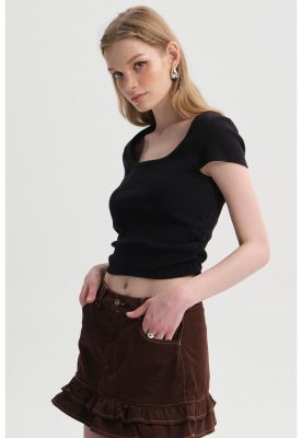 Imagen 2 del producto Polera Mujer Recogido Cropped Negro