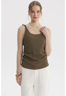 Imagen 1 del producto Polera Mujer Tirante Trenzado Verde Olivo