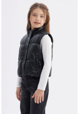 Imagen 2 del producto Parka Niña Efecto Cuero Negro - ll