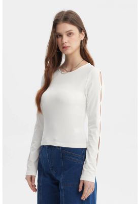 Imagen 2 del producto Polera Mujer Mangas Largas Calada Crudo