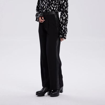 Imagen 2 del producto Pantalón Mujer Aplicación Pu Pretina Negro