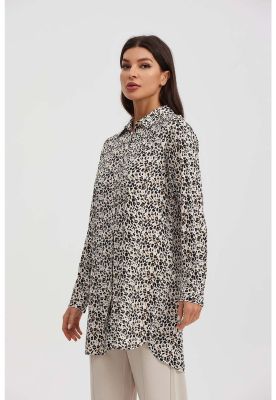 Imagen 2 del producto Blusa Mujer Larga Con Botón Parche Beige