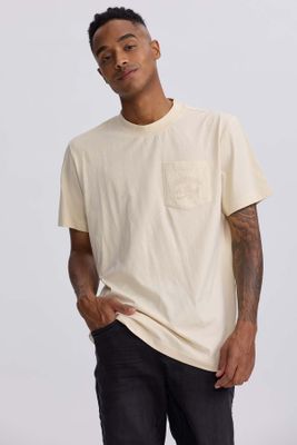 Imagen 2 del producto Polera Hombre Bolsillo Contraste Beige