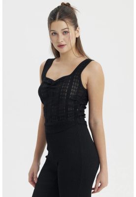 Imagen 2 del producto Polera Mujer Textura Negro- ll