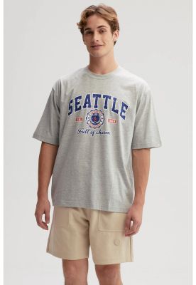 Polera Hombre Print Central Gris Melange