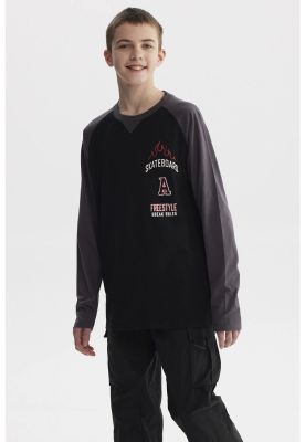 Imagen 2 del producto Polera Niño Print Negro - X