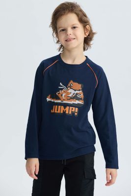 Polera Niño Print Relieve Azul Oscuro