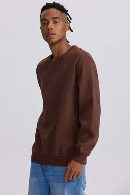 Imagen 2 del producto Polerón Hombre Liso Chocolate