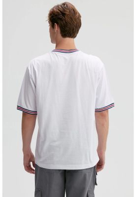 Imagen 2 del producto Polera Hombre Print Blanco - ll