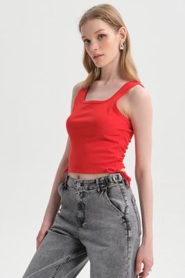 Polera Mujer Recogido Costado Rojo