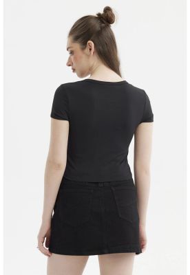 Imagen 2 del producto Polera Mujer Lisa Basta Encaje Negro