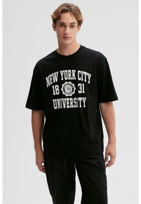 Polera Hombre Print Central Negro IV