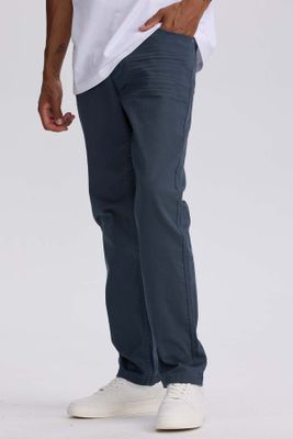 Imagen 2 del producto Jeans Hombre Slim Color Petroleo