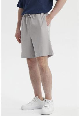 Imagen 2 del producto Bermuda Hombre Lisa Pretina Elasticada Gris