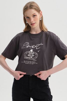 Polera Mujer Print Crop Gris Marengo