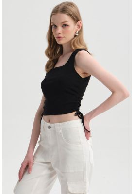 Imagen 2 del producto Polera Mujer Recogido Costado Negro l