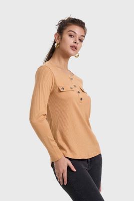 Imagen 2 del producto Polera Mujer Pata Botón Rib Camel