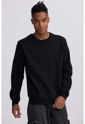 Imagen 2 del producto Polerón Hombre Liso Negro