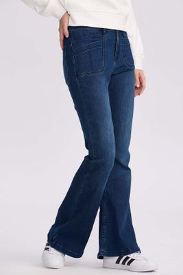 Imagen 2 del producto Jeans Mujer Flare Bolsillo Azul Oscuro