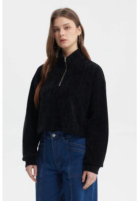 Imagen 2 del producto Polerón Mujer Slim Half Zipper Negro