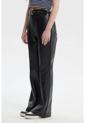 Imagen 2 del producto Pantalón Mujer Flare Efecto Cuero Negro