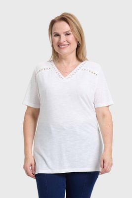 Imagen 2 del producto Polera Mujer Detalle Macramé Crudo