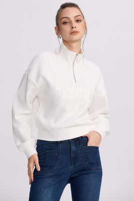 Polerón Mujer Medio Zipper Crema