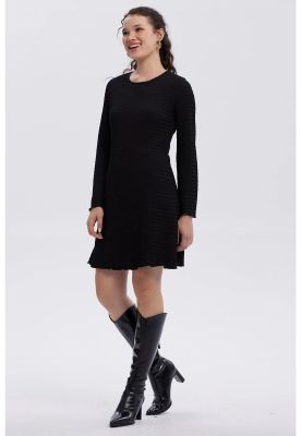 Imagen 2 del producto Vestido Mujer Flare Corto Negro