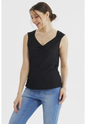 Imagen 2 del producto Polera Mujer Textura Recogido En Pecho Negro