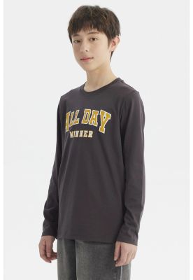 Imagen 2 del producto Polera Niño Print Con Relieve Marengo