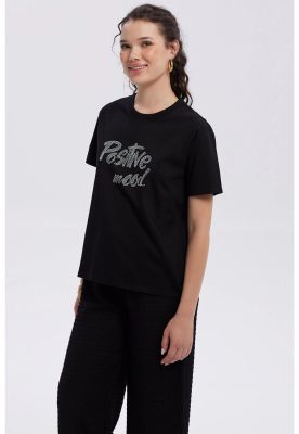 Imagen 2 del producto Polera Mujer Print Con Aplicación Negro