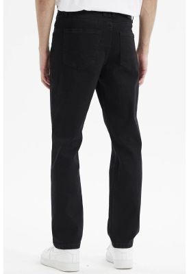 Imagen 2 del producto Jeans Hombre Slim 701 Negro