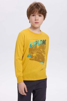 Polera Niño Con Folia Mostaza