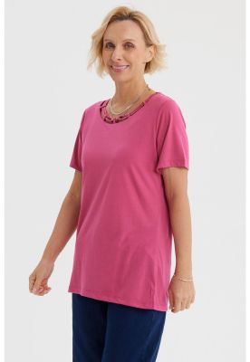 Imagen 2 del producto Polera Mujer Detalle Cuello Magenta